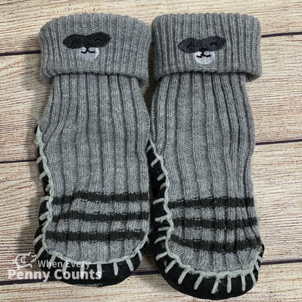 5/$15 Bundle Deal Circo Racoon Slipper Socks 6-12 months NWT